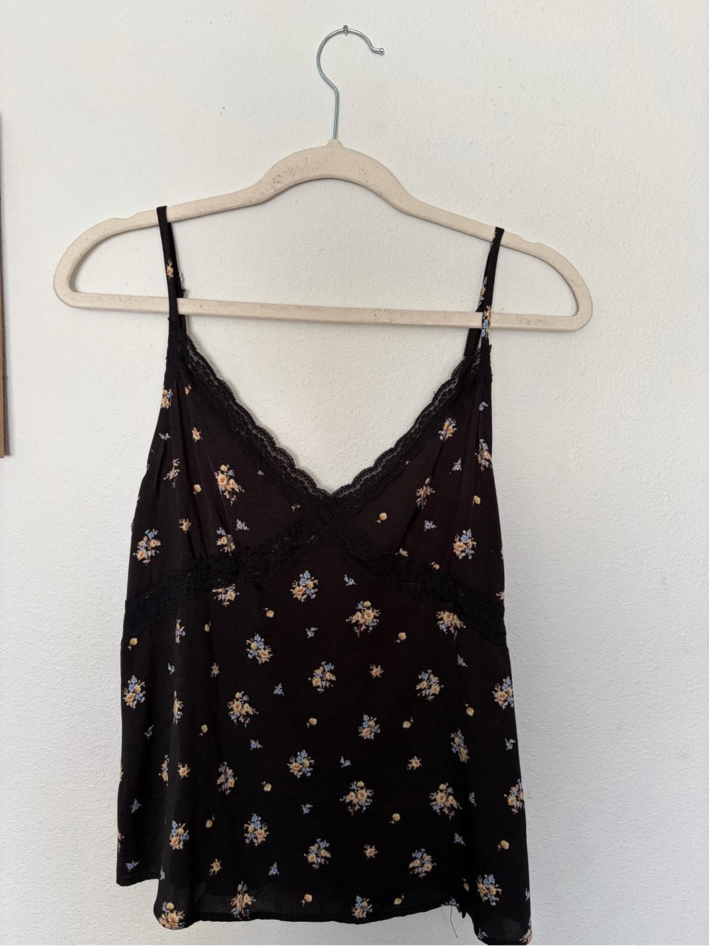 Black Floral Lace-Trim Cami Top and skirt set